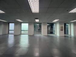 Oue Downtown (D1), Office #576568601